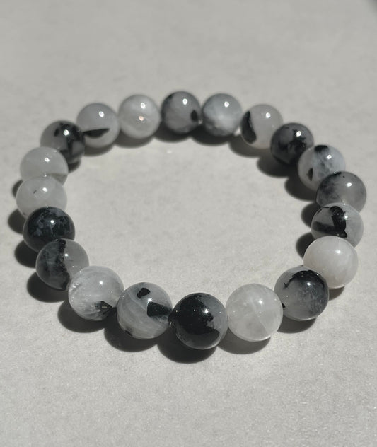 Black Tourmalinated Quartz Bracelet | 8mm | كوارتز تورمالين الاسود