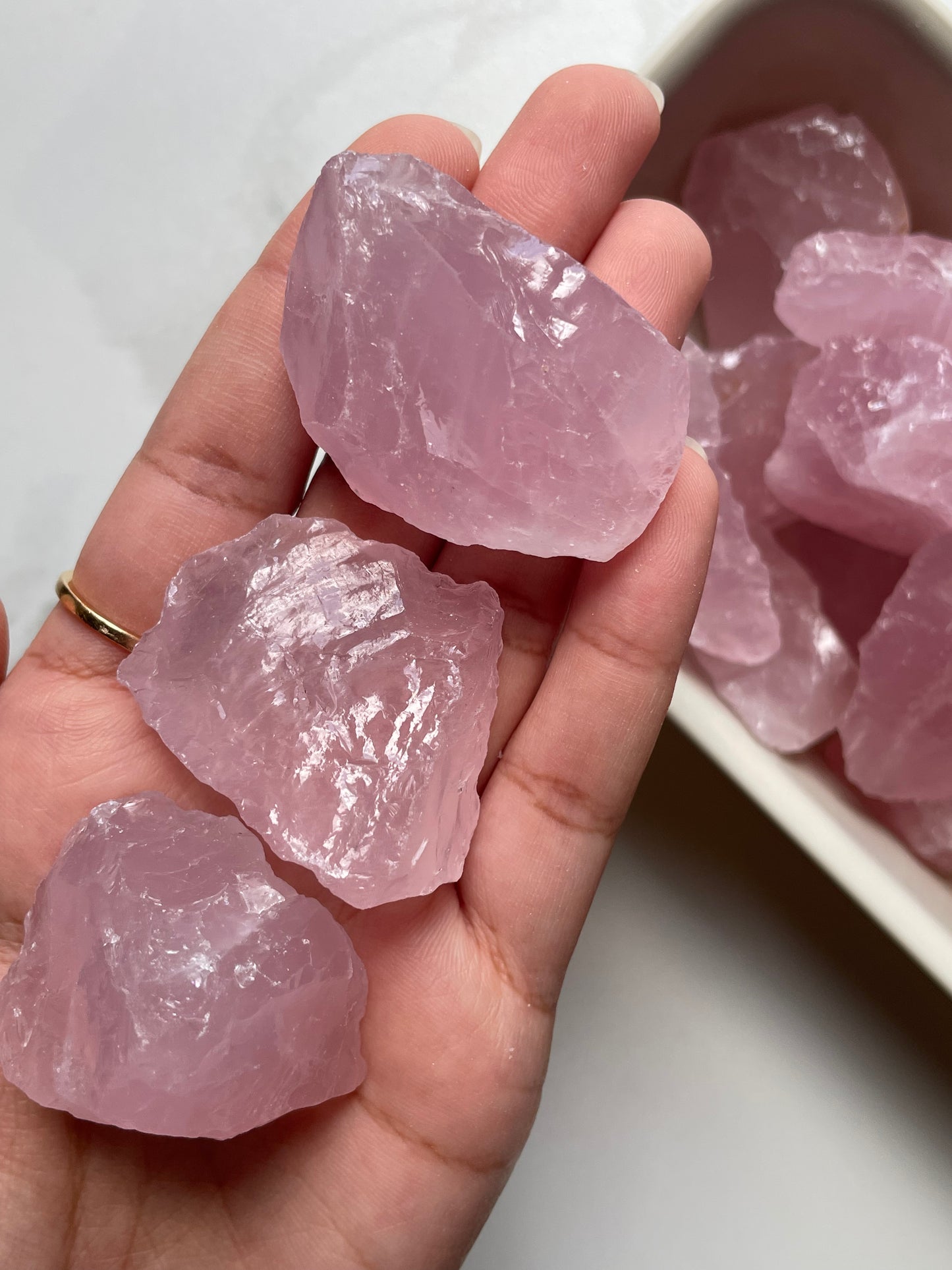 Raw Rose Quartz | روز كواتز الخام