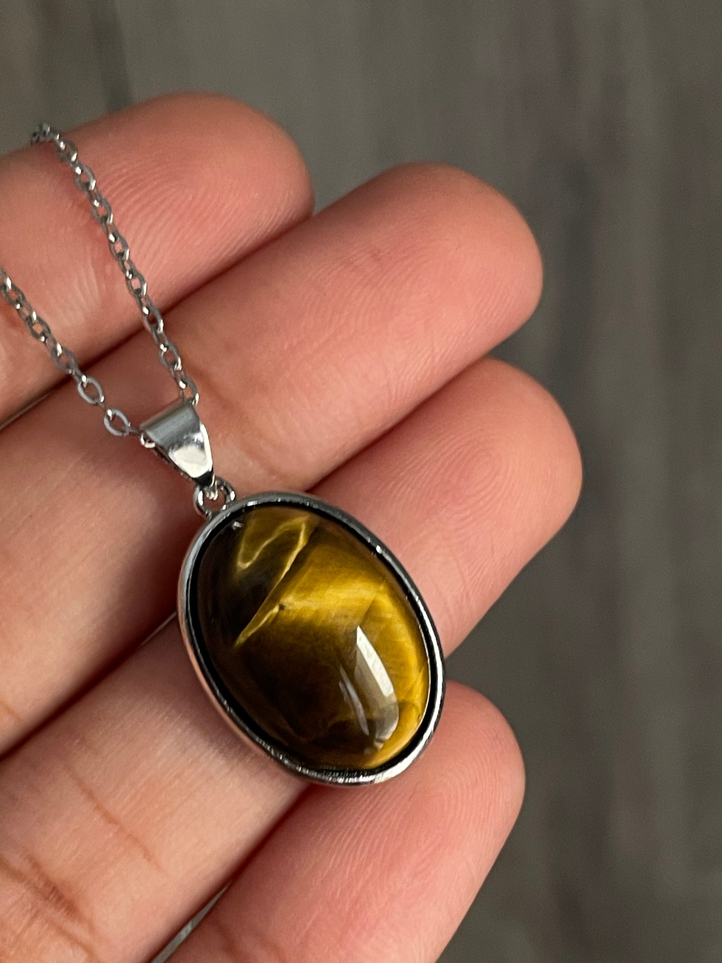 Tiger Eye Necklace | عين النمر
