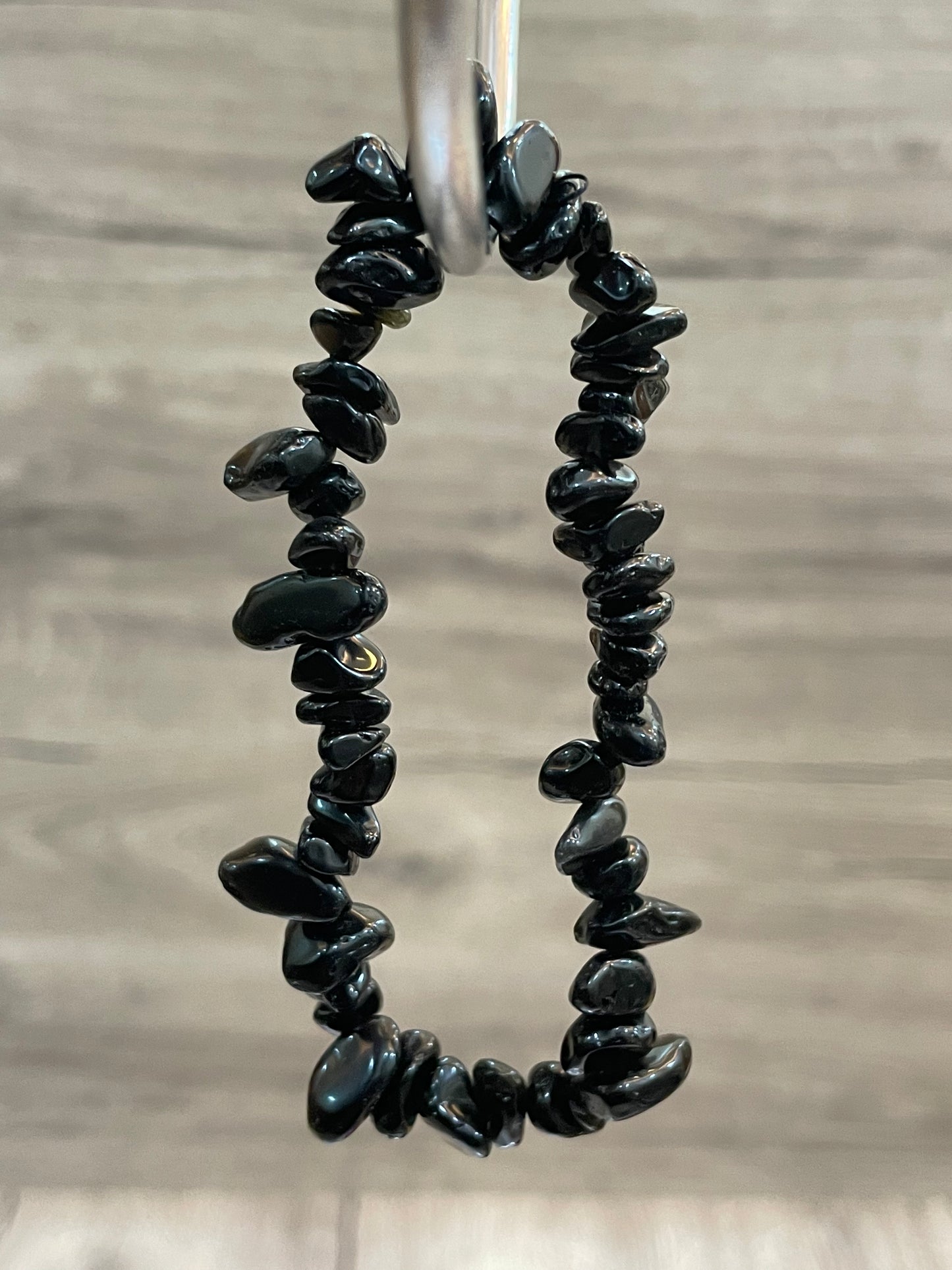 Black Obsidian Chip Bracelet | اوبسيديان الاسود - السبج