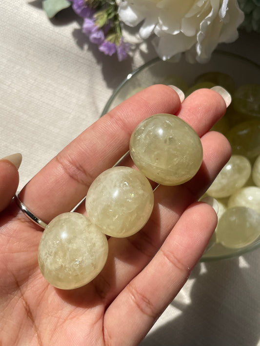 Natural Citrine Tumbles/ سيترين طبيعي