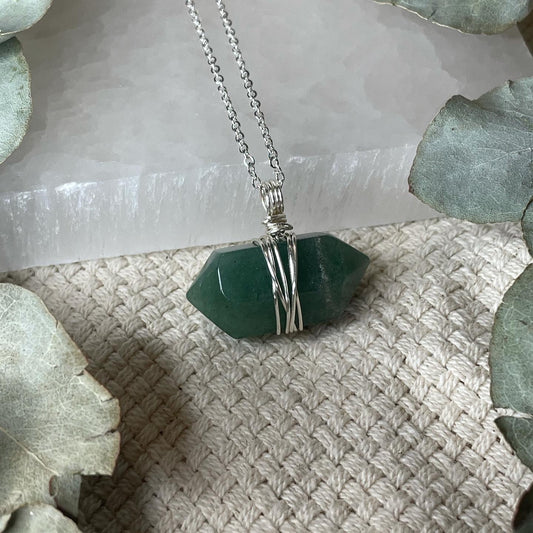 Green aventurine Double terminated Necklace | الافنتورين الاخضر