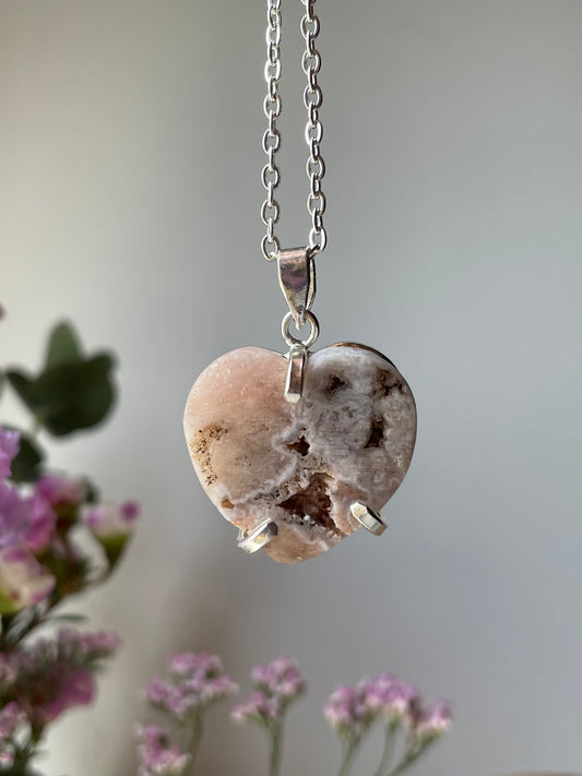 Pink Amethyst Heart Pendant | الجمشت الوردي