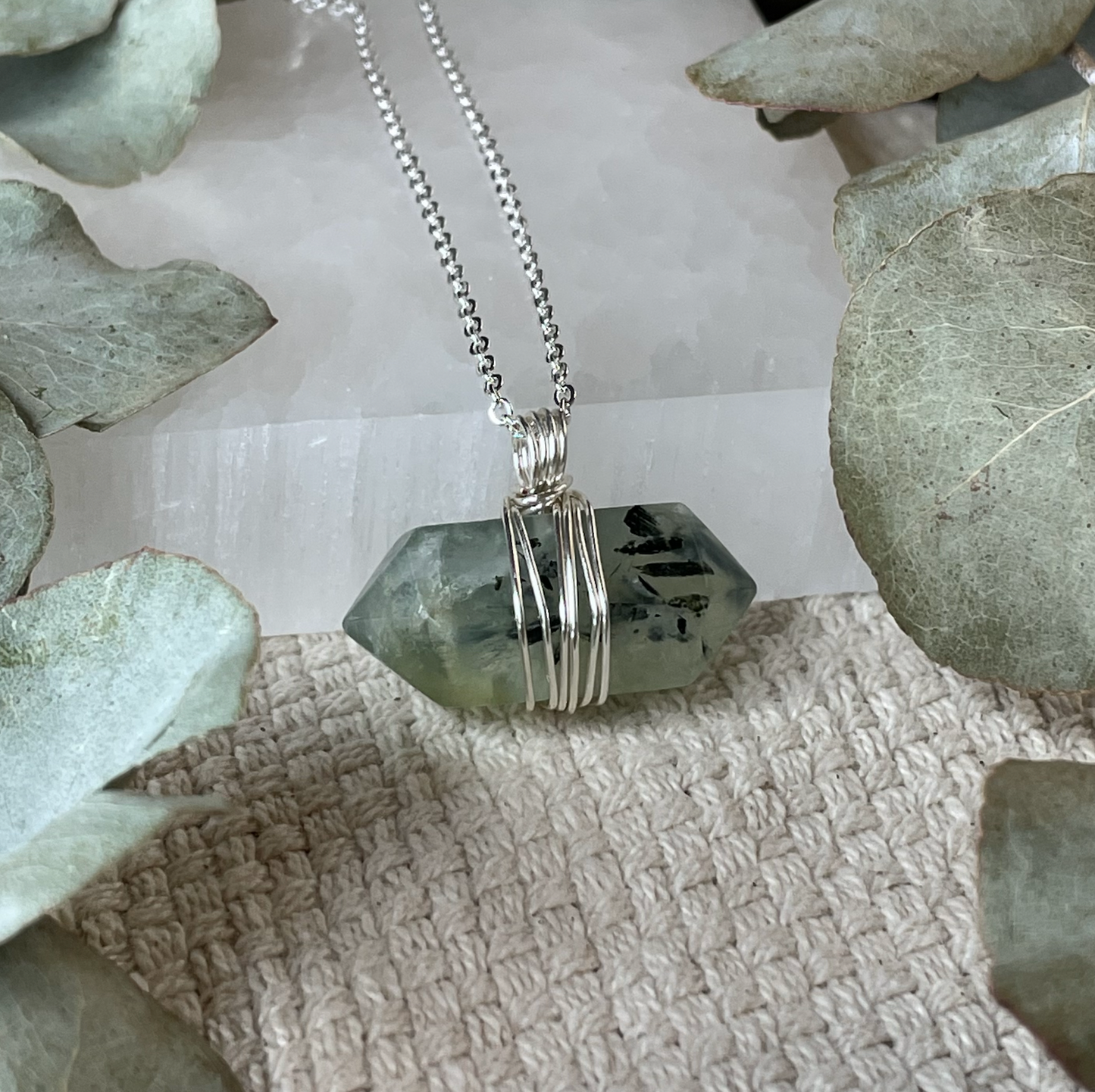 Prehnite Double terminated Necklace | بريهنايت