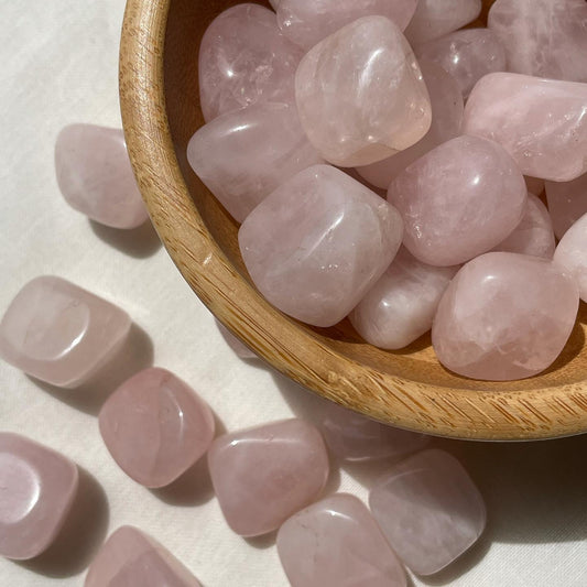 Rose Quartz Tumbles| كوارتز الزهري
