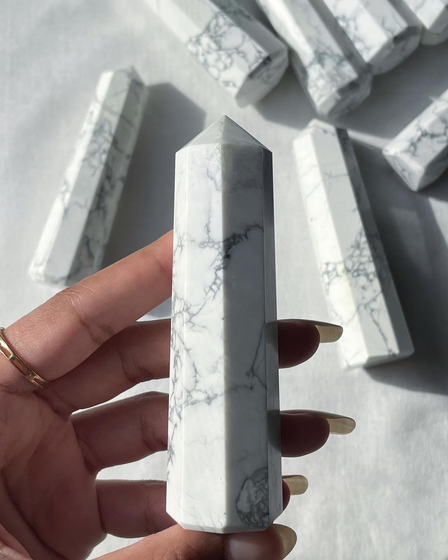 Howlite Towers | هوليت