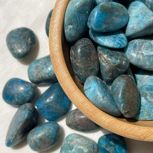 Blue Apatite Tumbles / الاباتيت الازرق