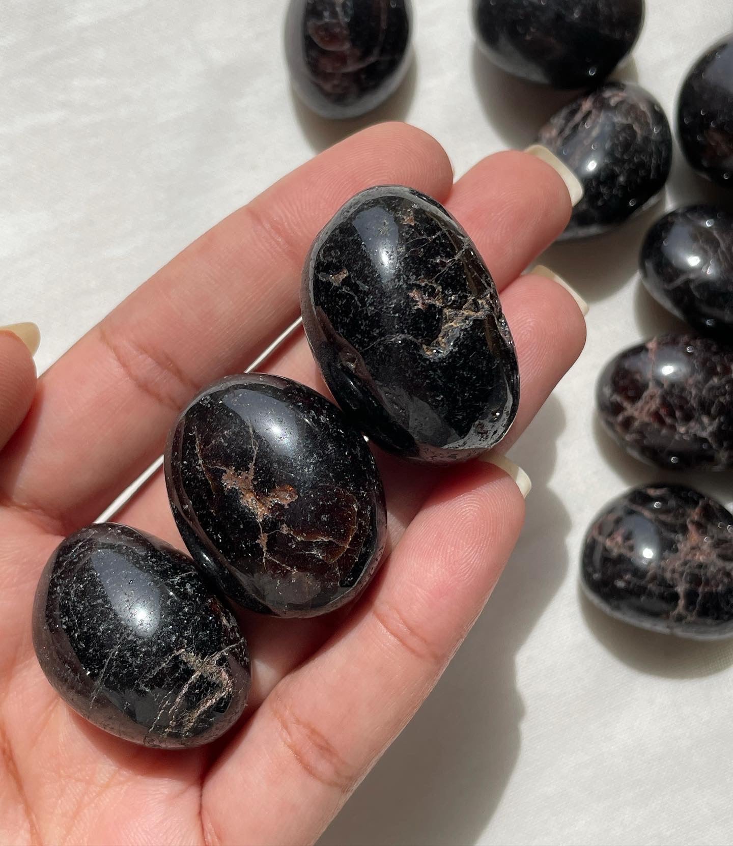 Garnet Tumbles | جارنيت