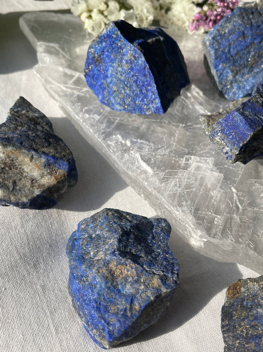 Raw Lapis Lazuli | اللازورد الخام