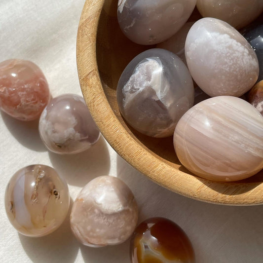 Flower Agate Medium Tumbles | زهرة العقيق