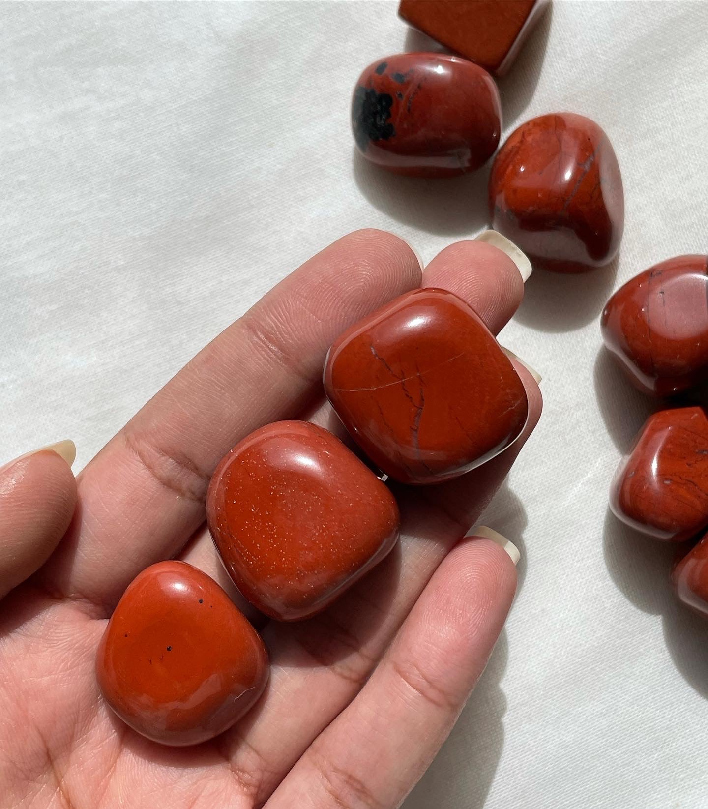 Red Jasper Tumbles | جاسبر الأحمر
