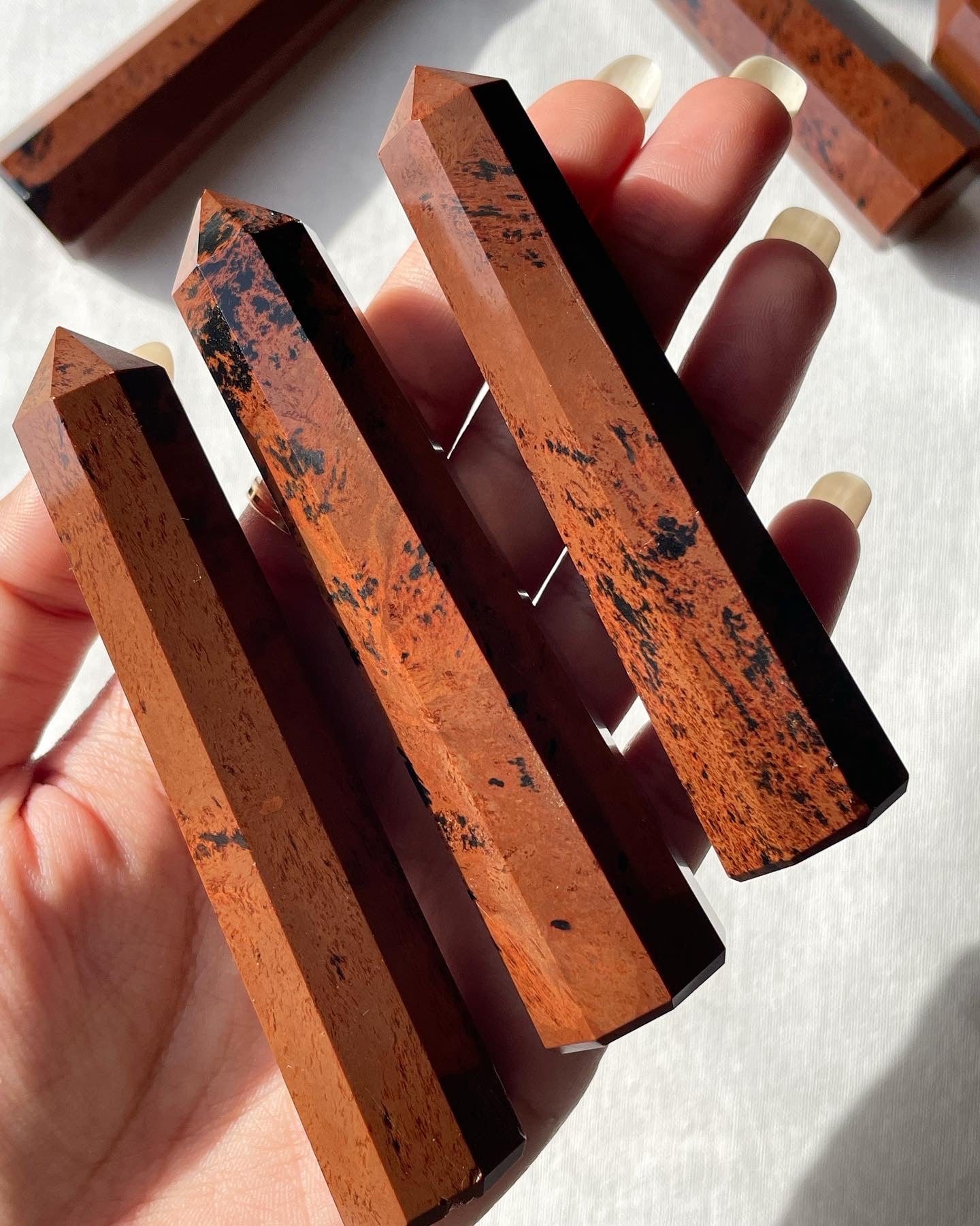 Mahogany Obsidian Towers | اوبسيديان الاحمر