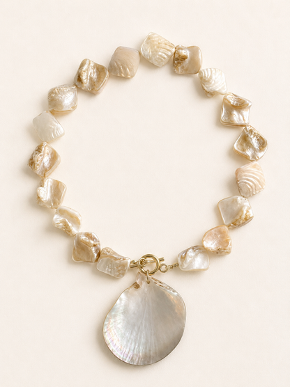 Mother of Pearl Shell necklace