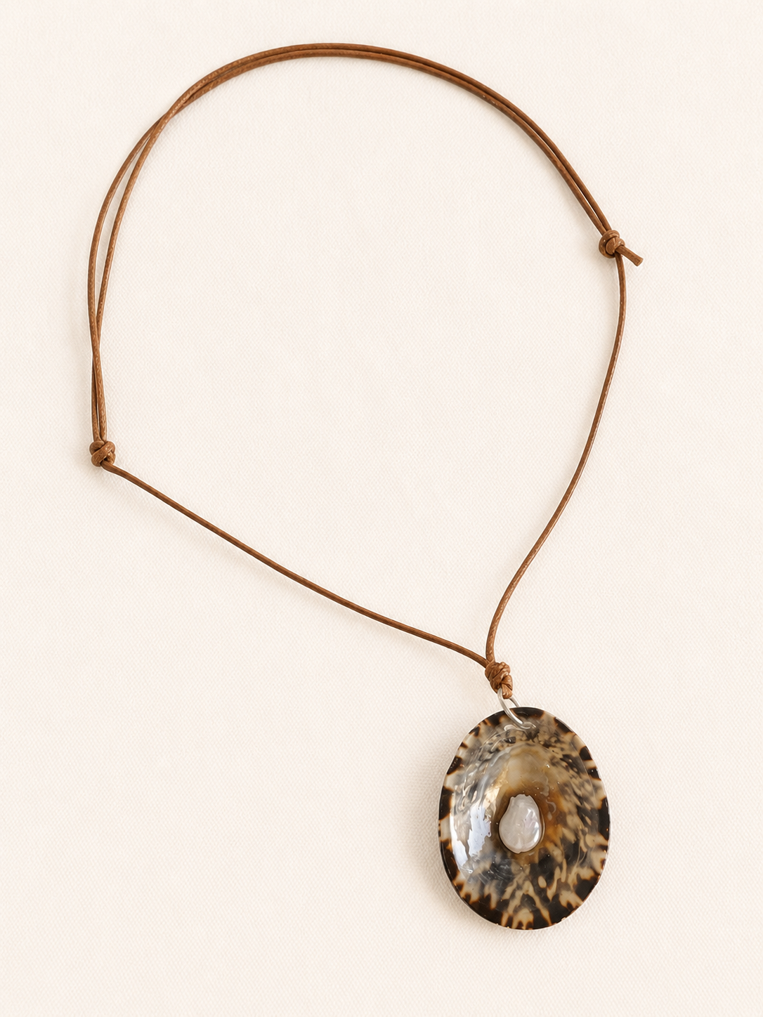 Natural Seashell with Mother of Pearl necklace