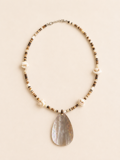 Mother of Pearl Shell necklace