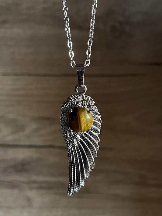 Tiger Eye Wing Necklace | عين النمر