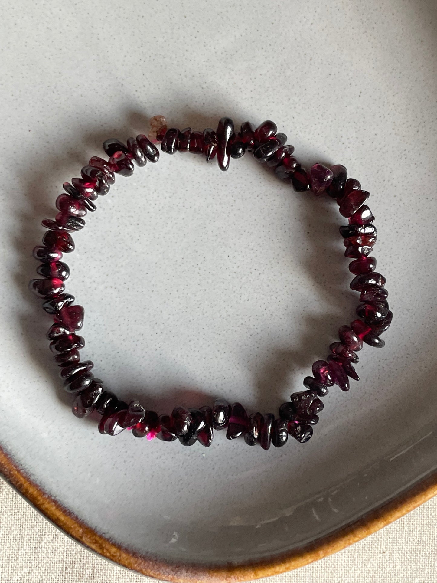 Garnet Chip Bracelet | جارنيت
