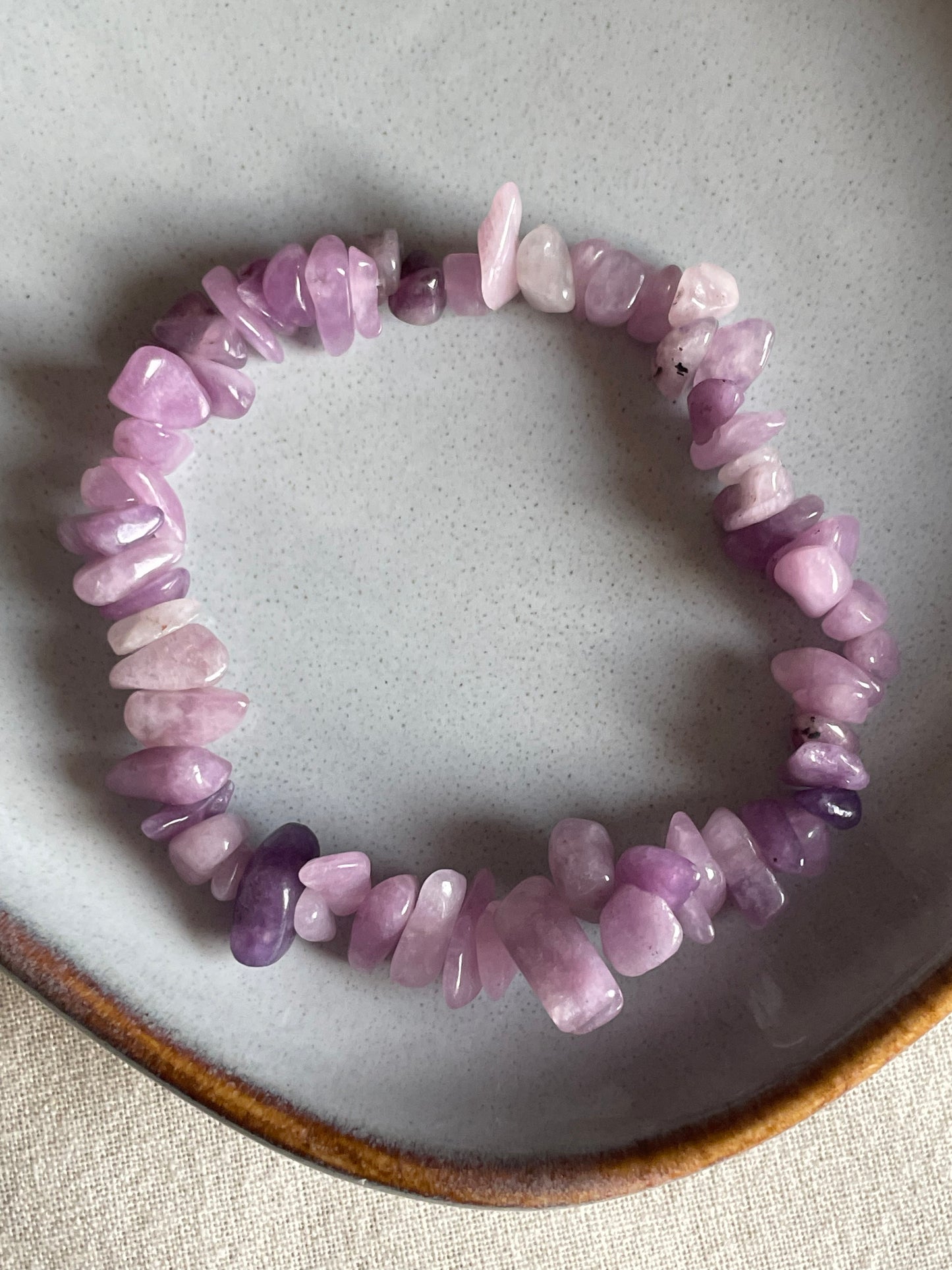 Kunzite Chip Bracelet | كونزيت