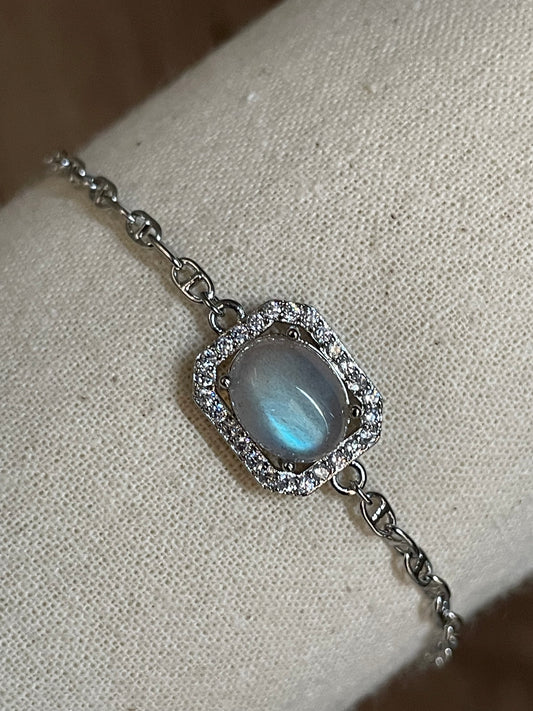 Labradorite Chain Bracelet | حجر الطاووس