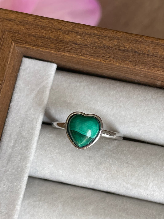 Malachite Heart Ring | Adjustable | ملاكيت