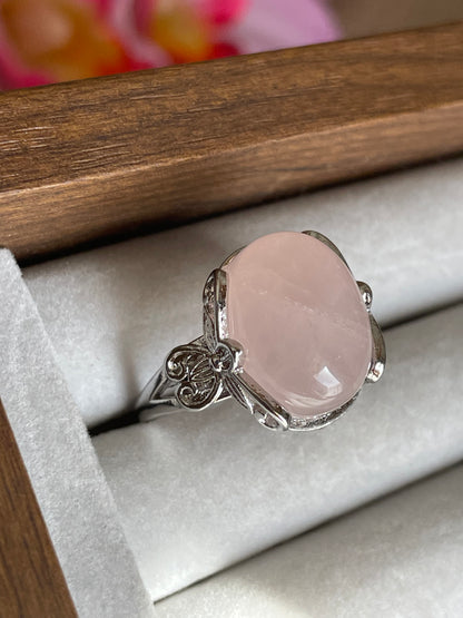 Rose Quartz Ring | Adjustable |  خاتم حجر كوارتز الزهري
