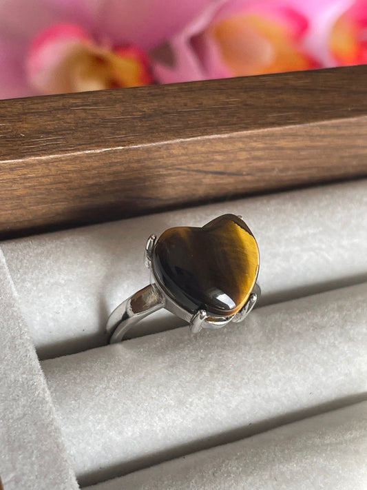 Tiger Eye Heart Ring | Adjustable | خاتم عين النمر