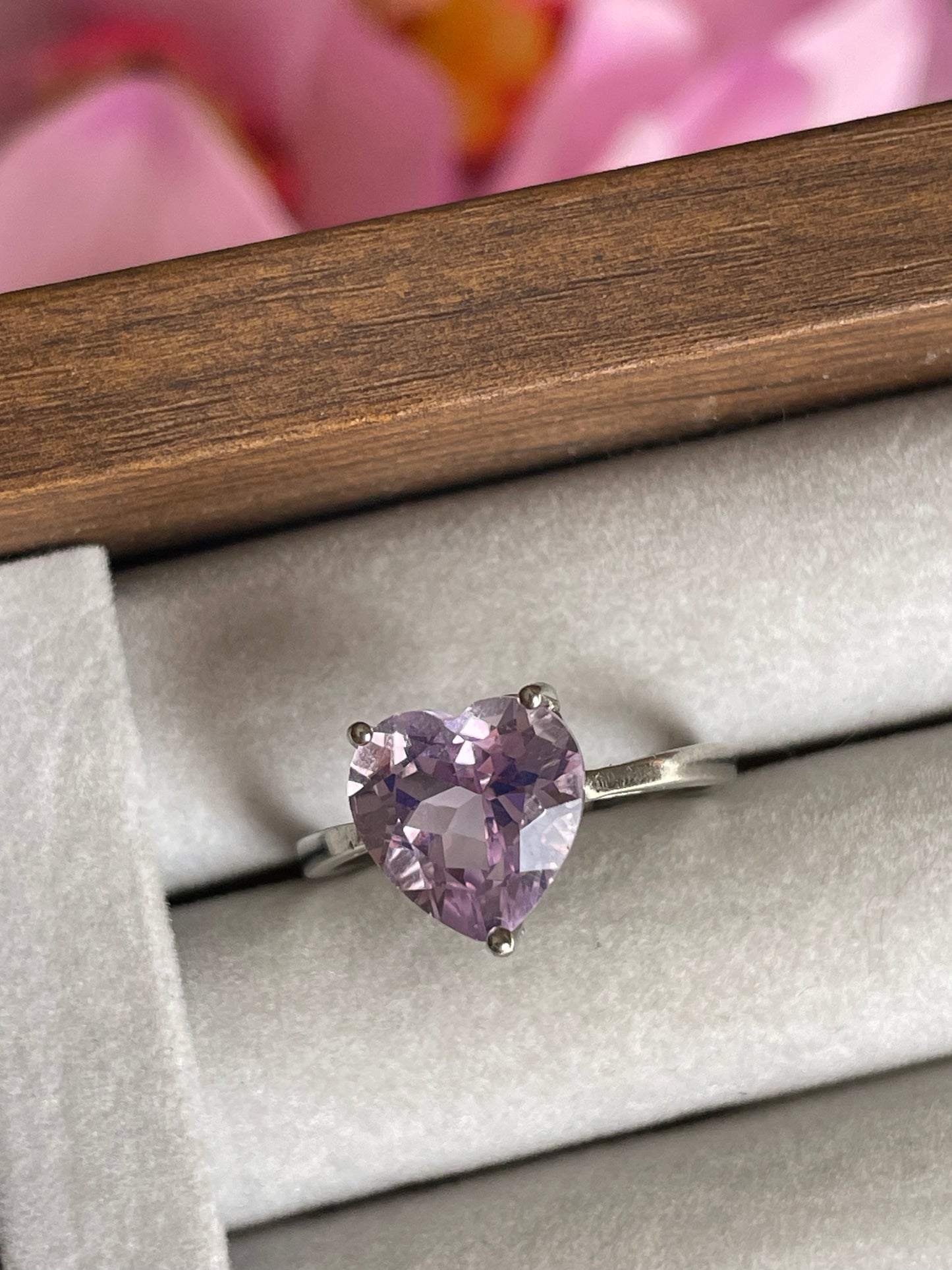 Amethyst Heart Ring | Adjustable | خاتم حجر الجمشت