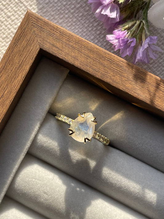 S925 Gold plated Moonstone Ring | Adjustable  | خاتم حجر القمر