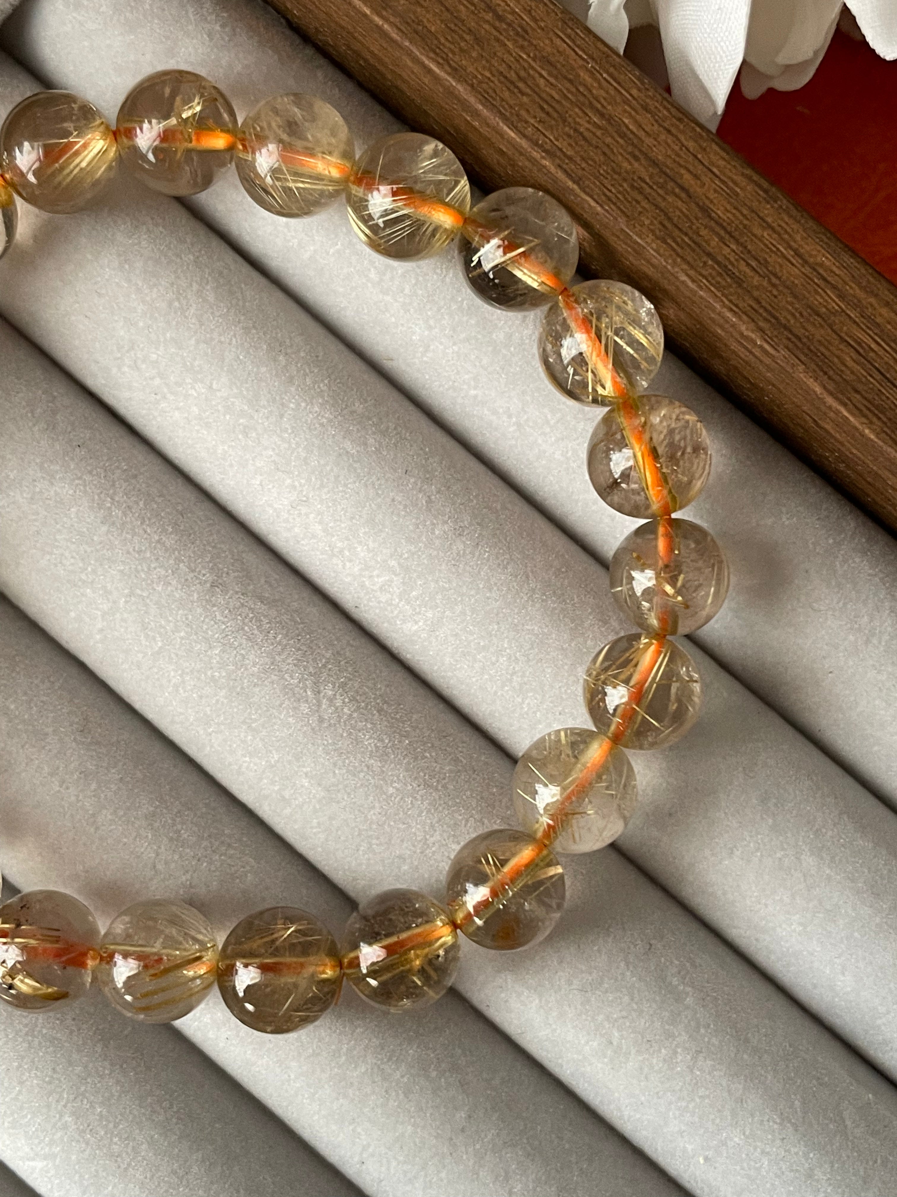 Golden Rutilated Quartz Bracelet 8mm حجر روتايل كوارتز الذهبي