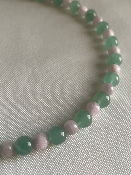 Green aventurine & Kunzite Beaded Necklace