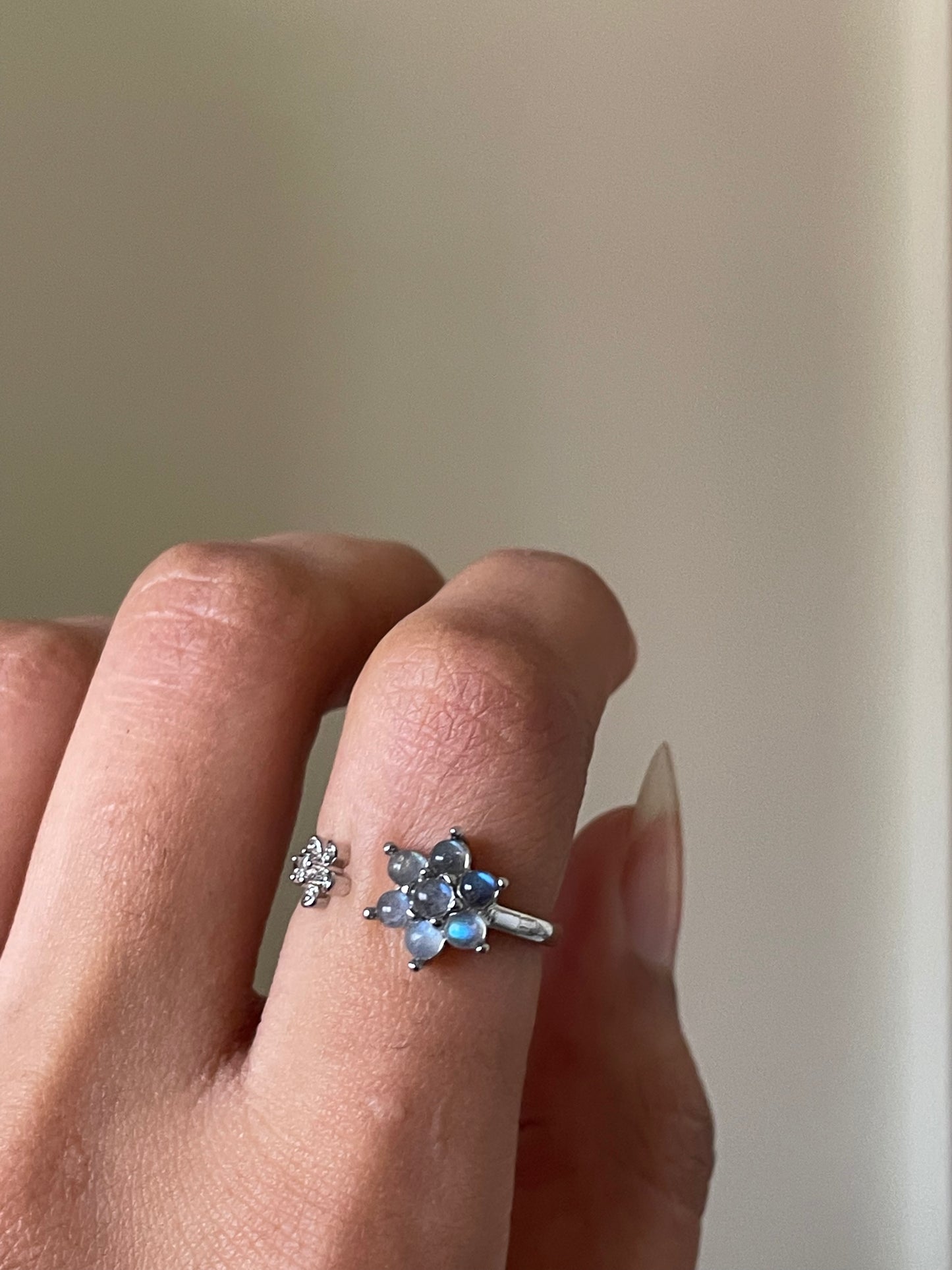 S925 Labradorite Ring | Adjustable | خاتم حجر الطاووس