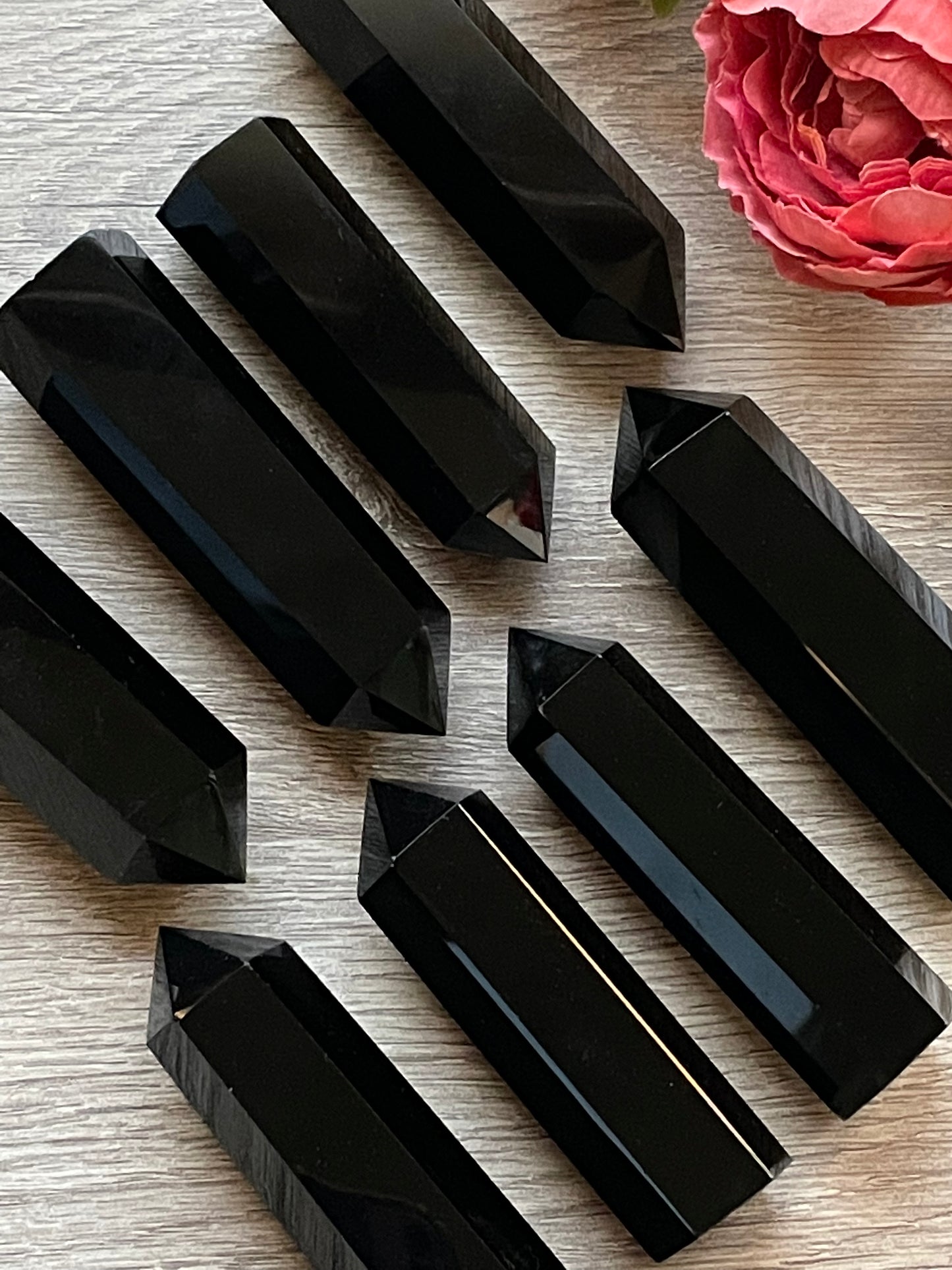 Black Obsidian Tower| اوبسيديان الاسود