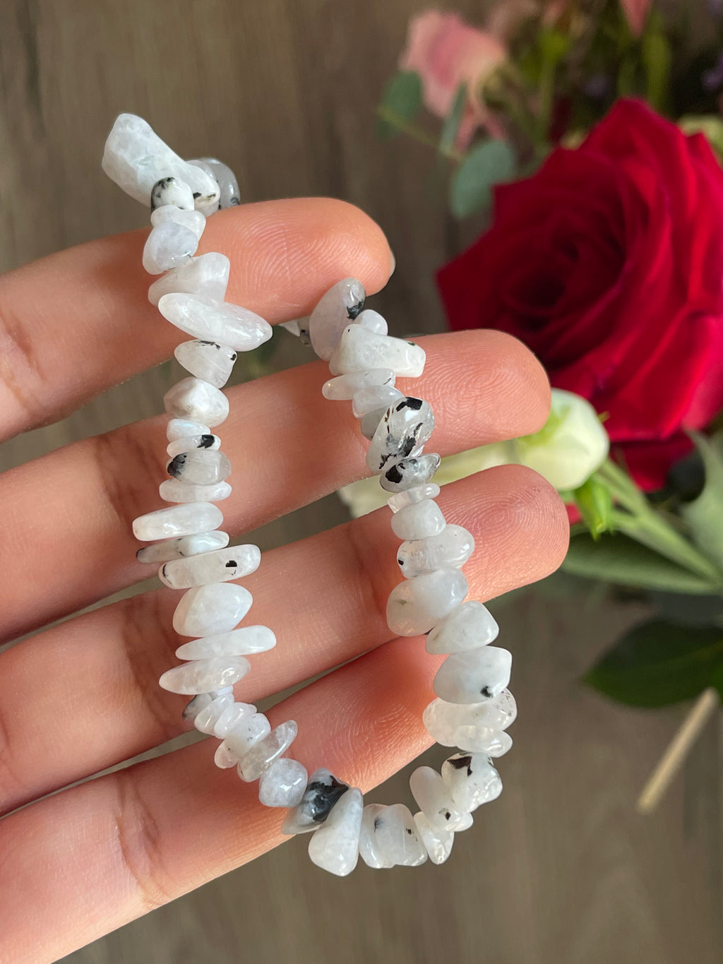 Moonstone Chip Bracelet | حجر القمر