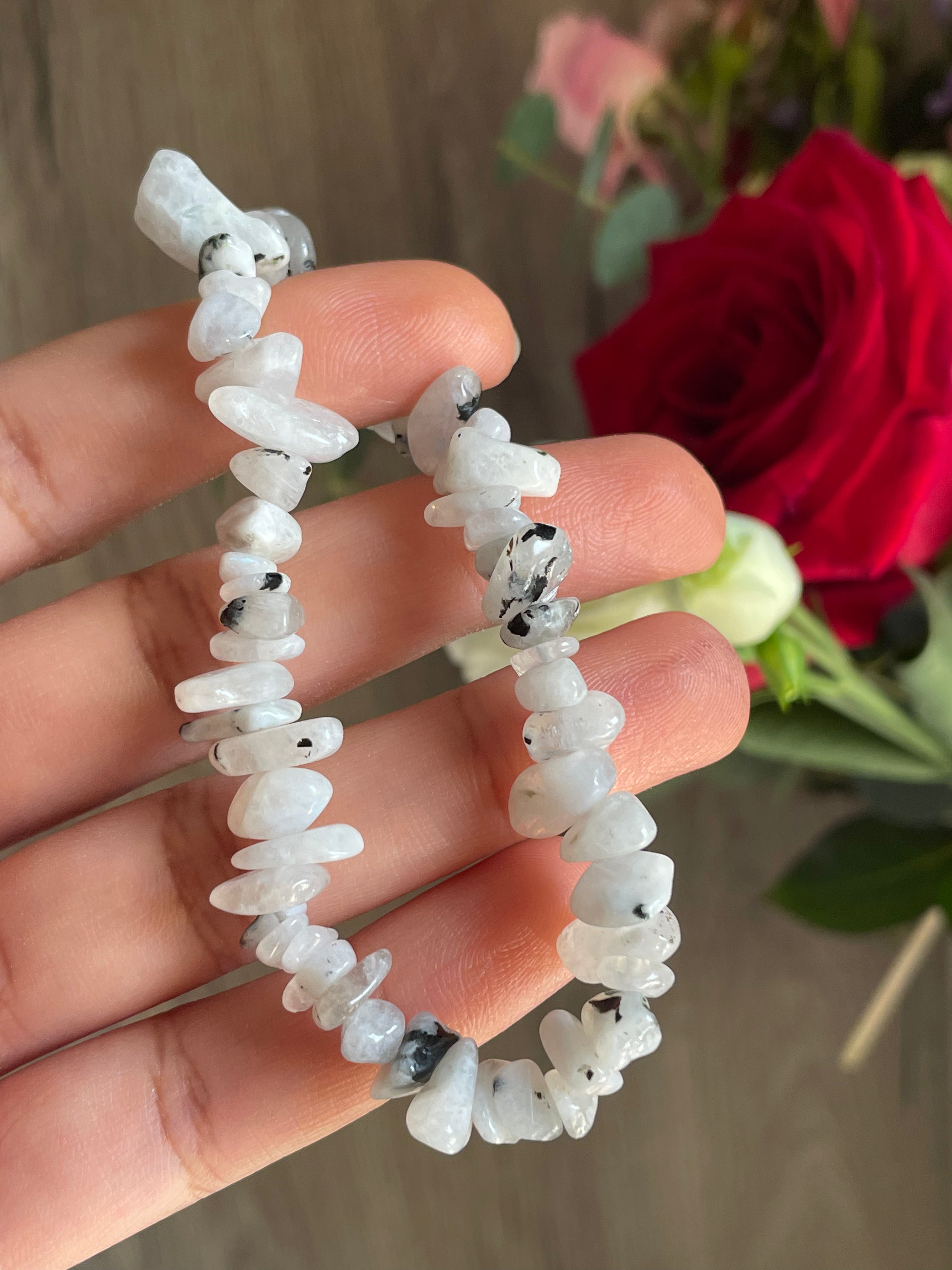 Moonstone Chip Bracelet | حجر القمر