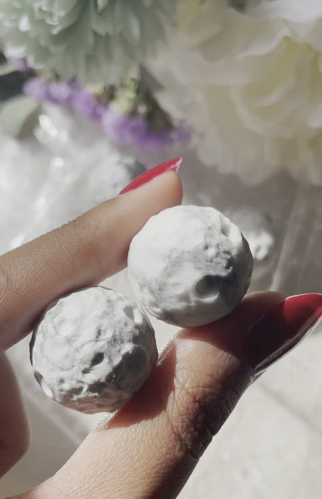 Mini Howlite Moon Sphere | هوليت