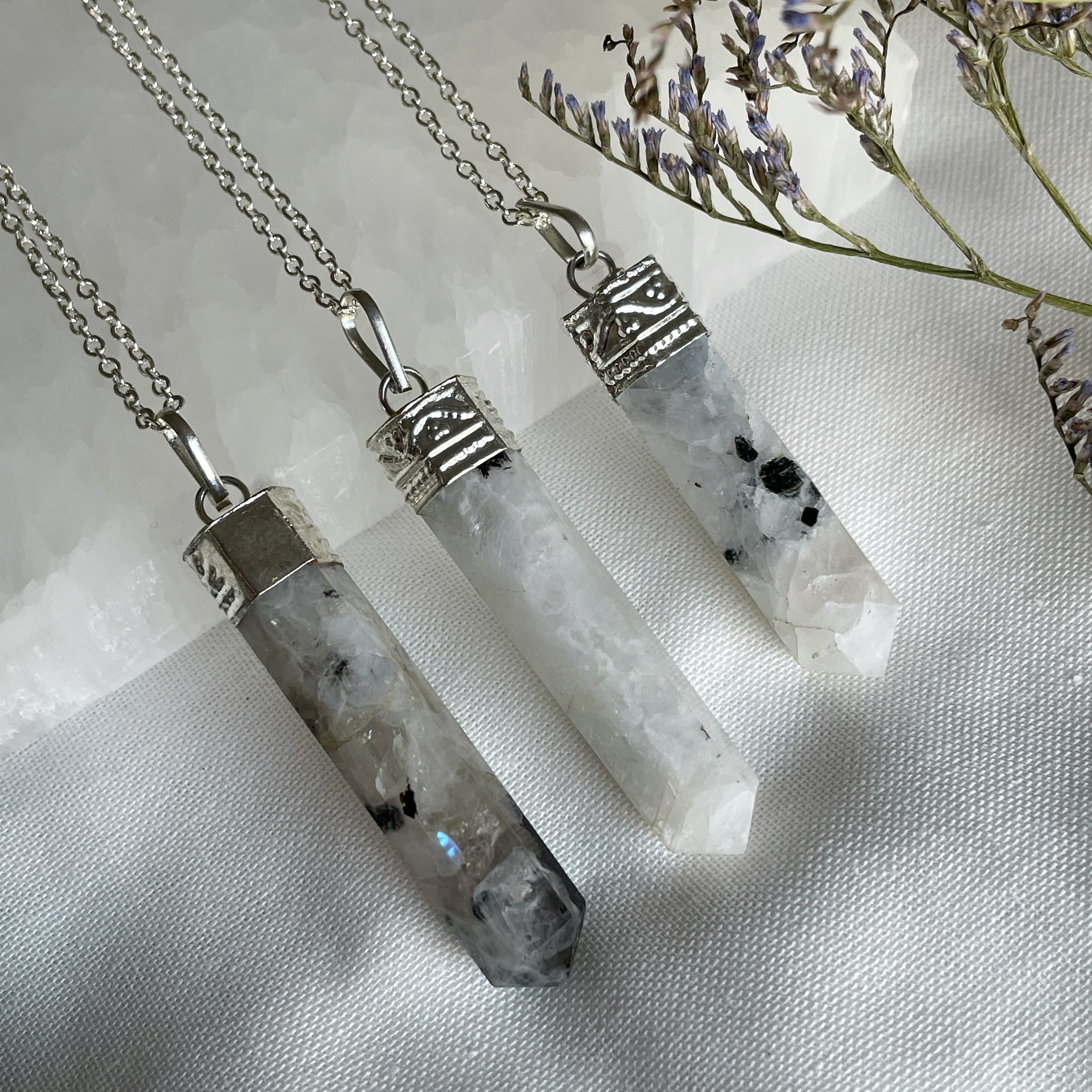 Moonstone Point Necklace Sterling Silver Plated حجر القمر