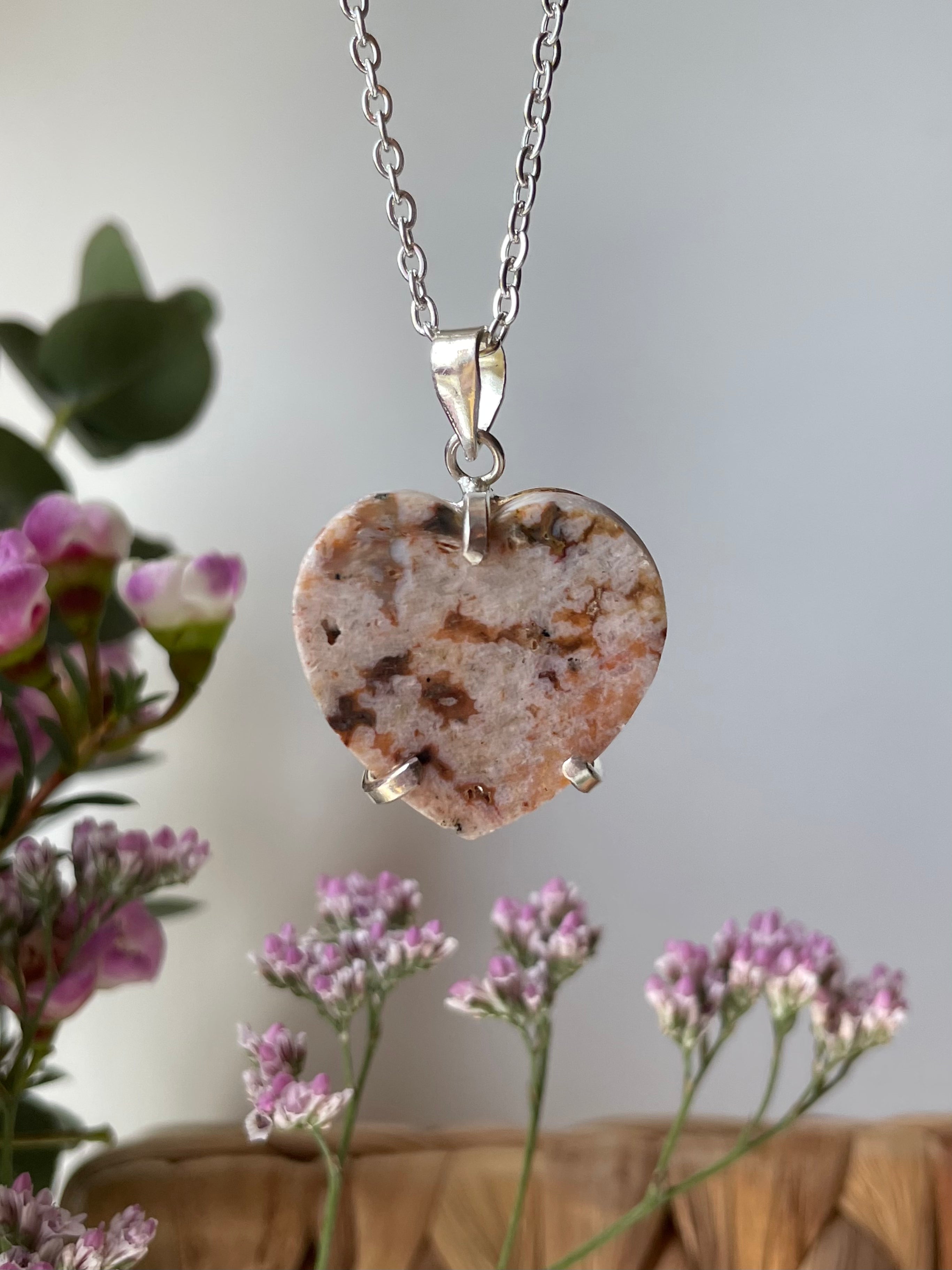 Pink Amethyst Heart Pendant | الجمشت الوردي