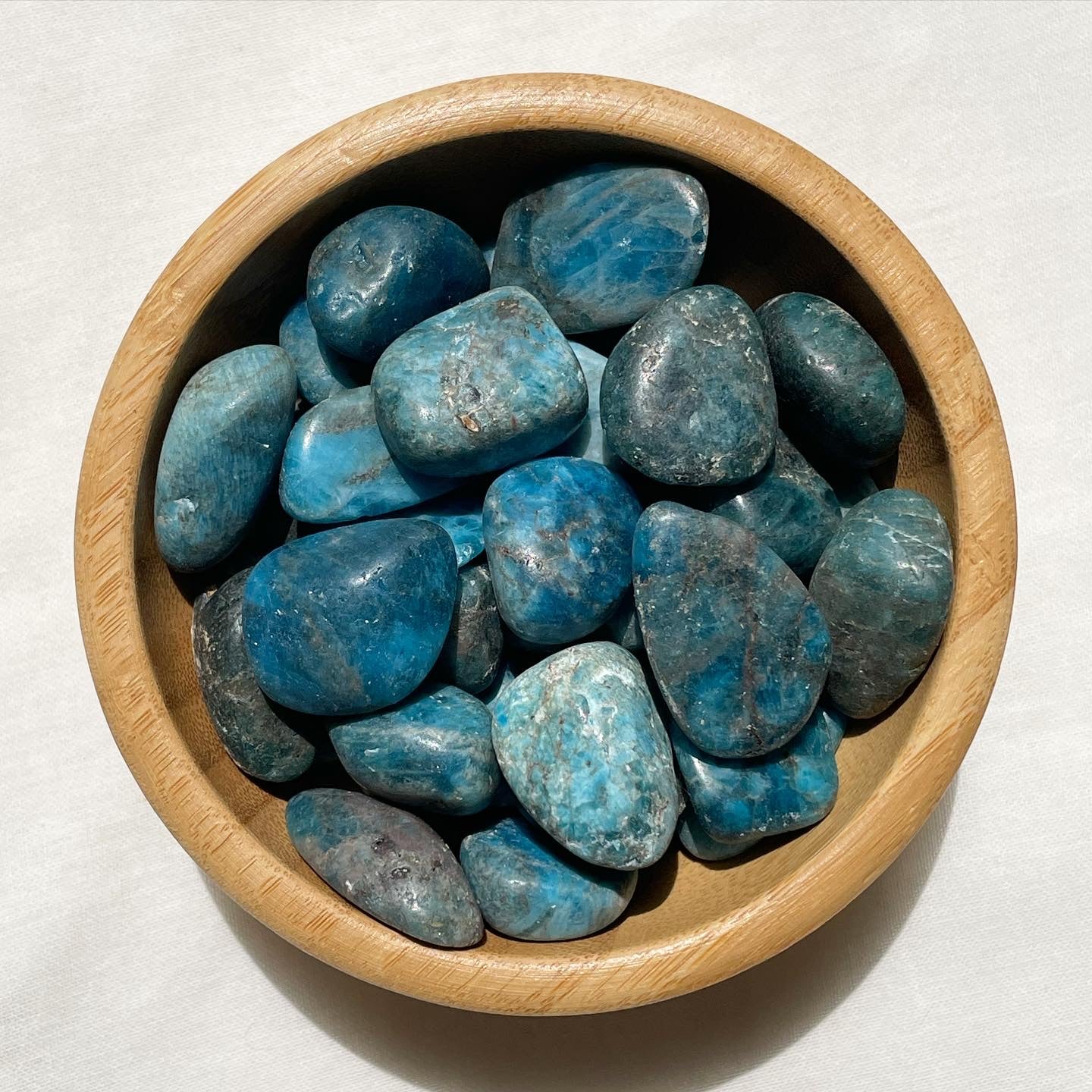 Blue Apatite Tumbles / الاباتيت الازرق