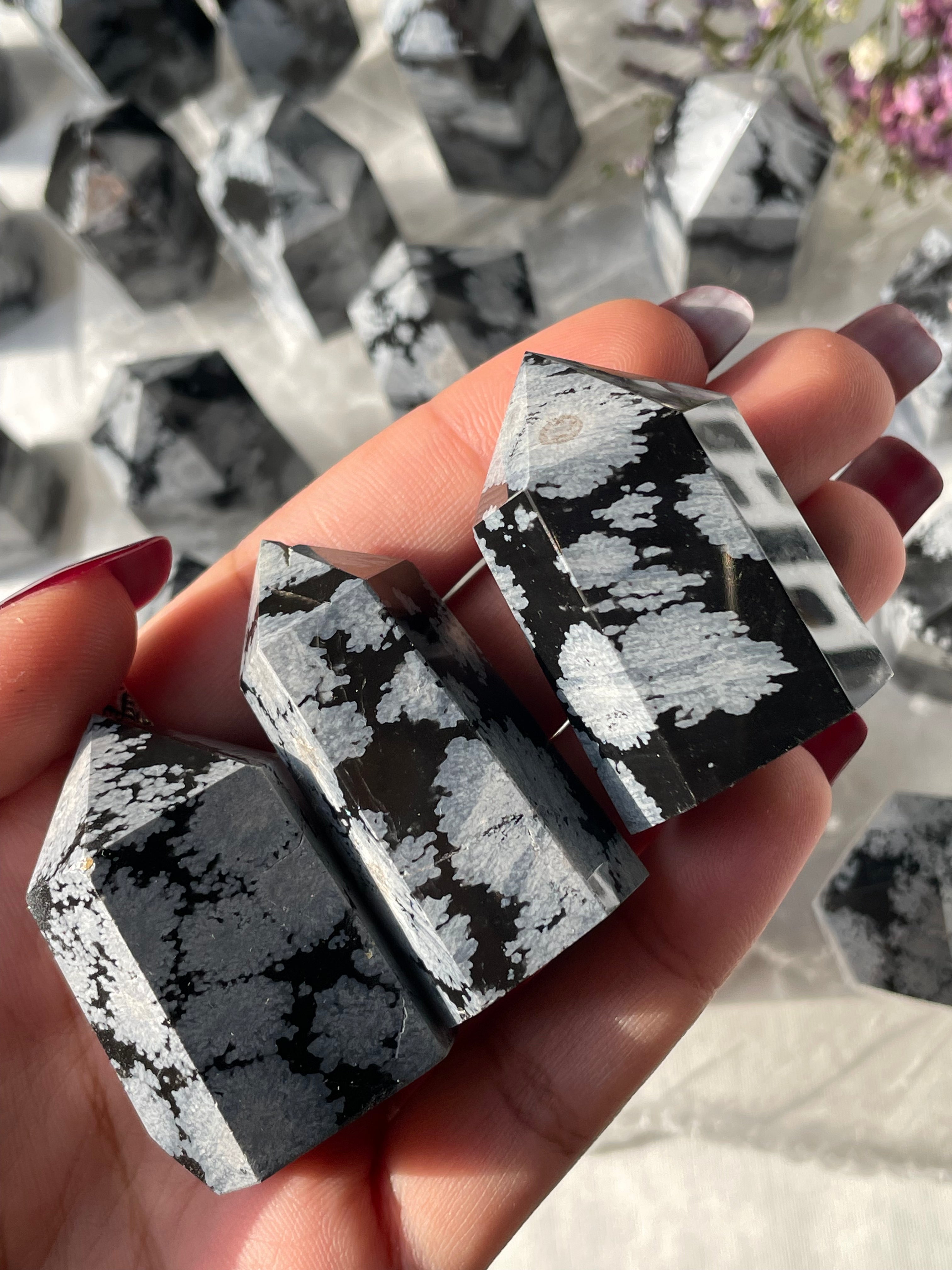 Mini Snowflake Obsidian Towers | سنوفليك اوبسيديان - السبج