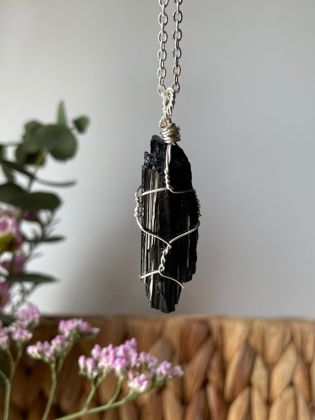Raw Black Tourmaline Necklace | التومالين الاسود